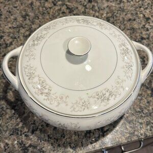 Vintage Carousel 1315 bowl.